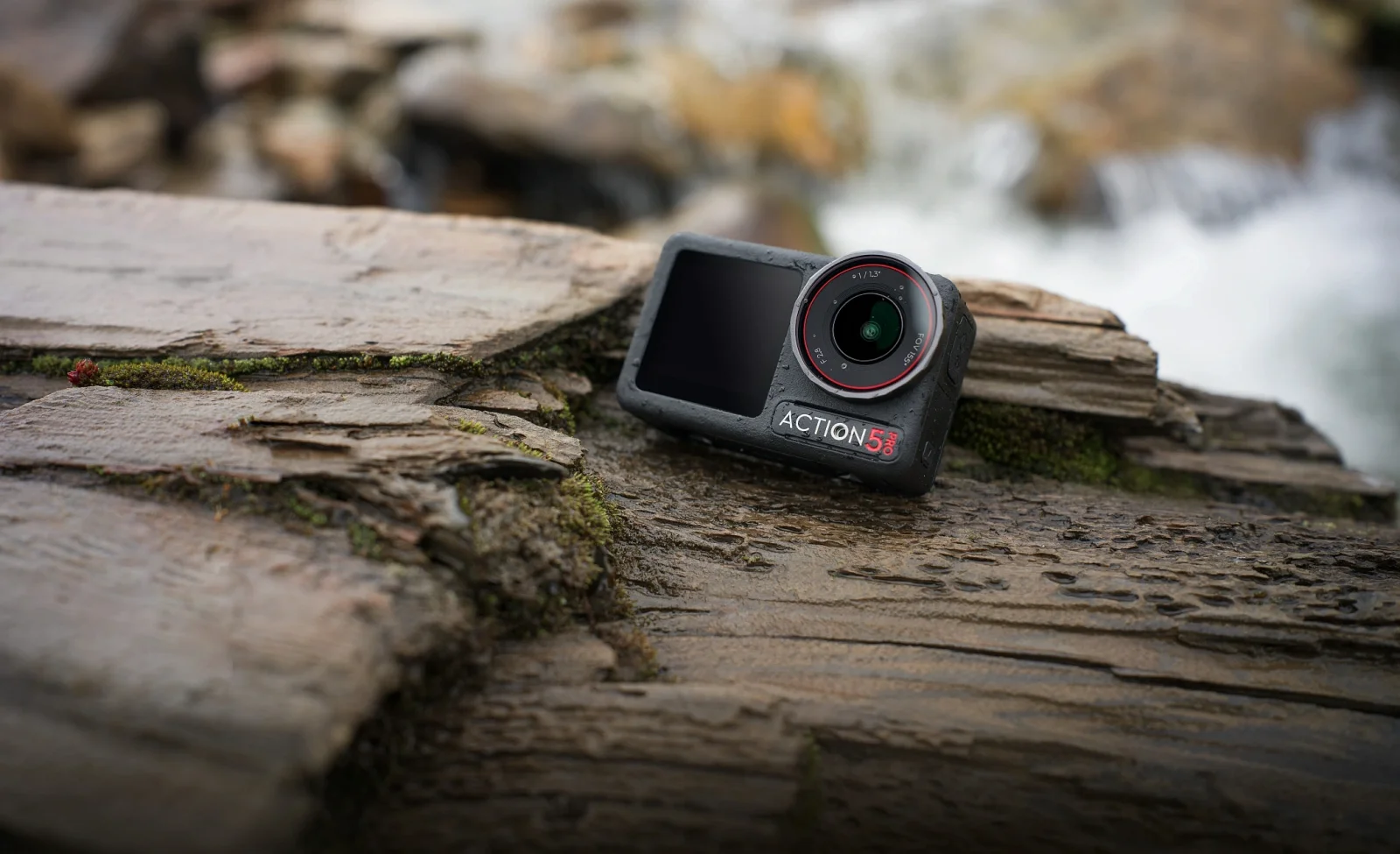 DJI Osmo Action 5 Pro Adventure Combo