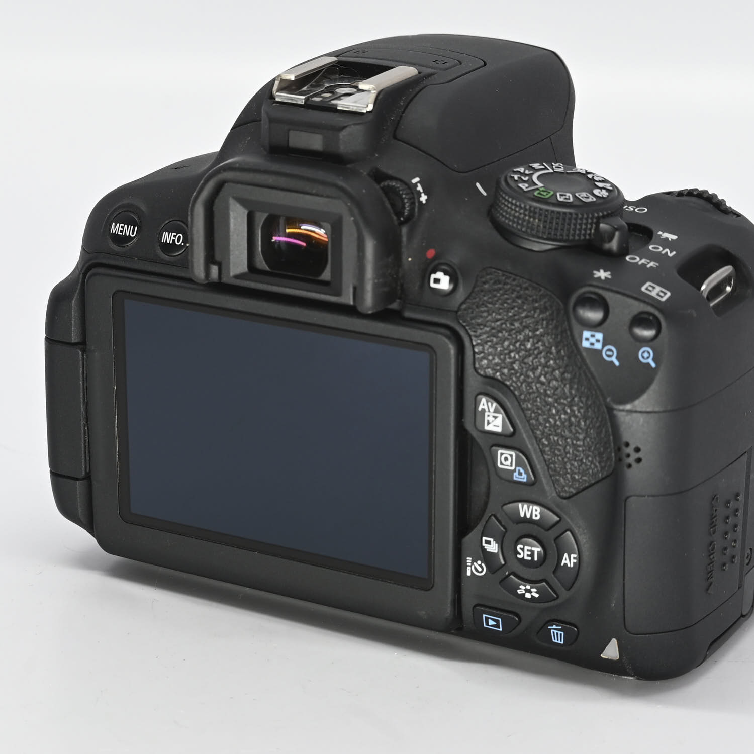 Canon EOS 700D gebraucht