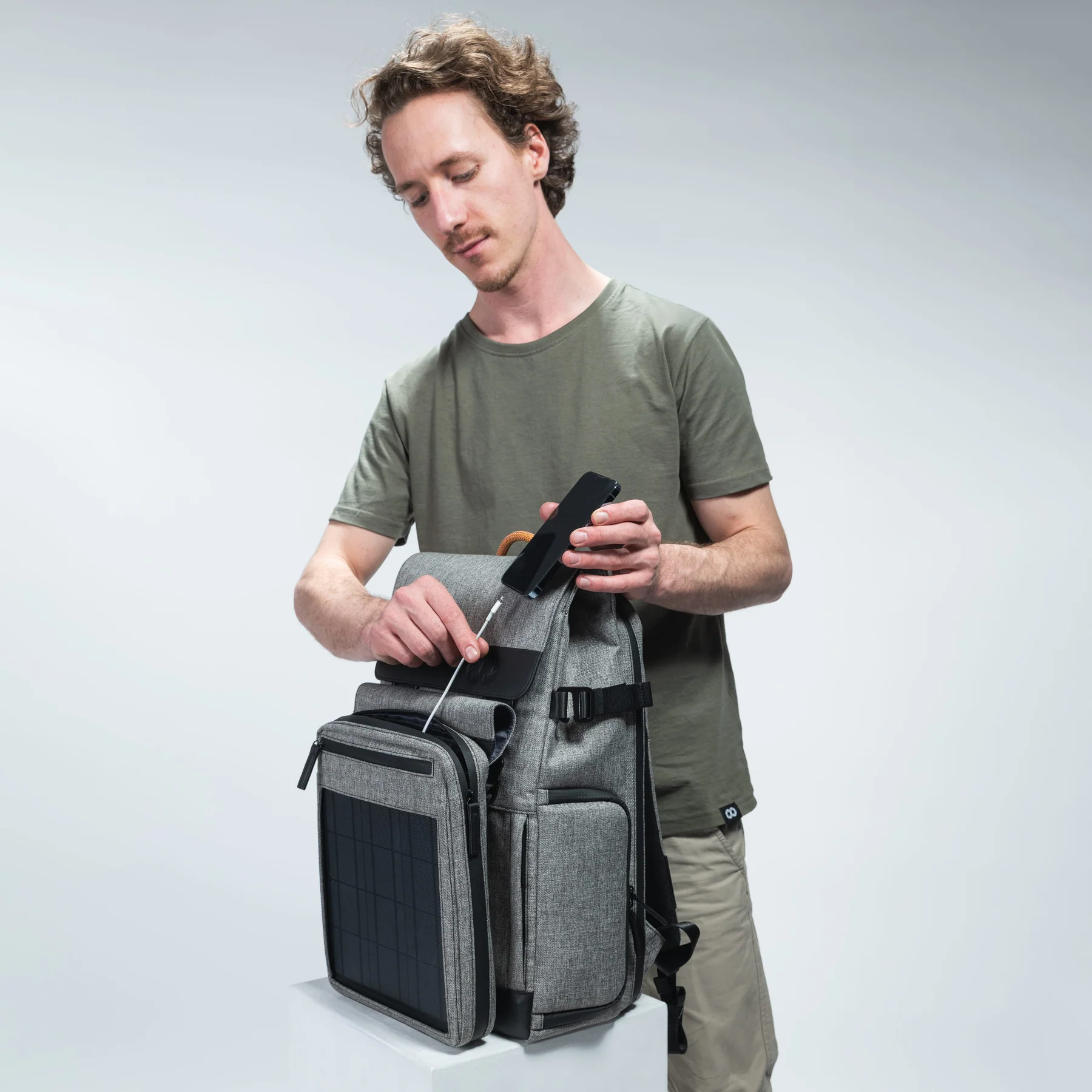 Cooph HelioFlex Backpack - Solar Front Bag - grau