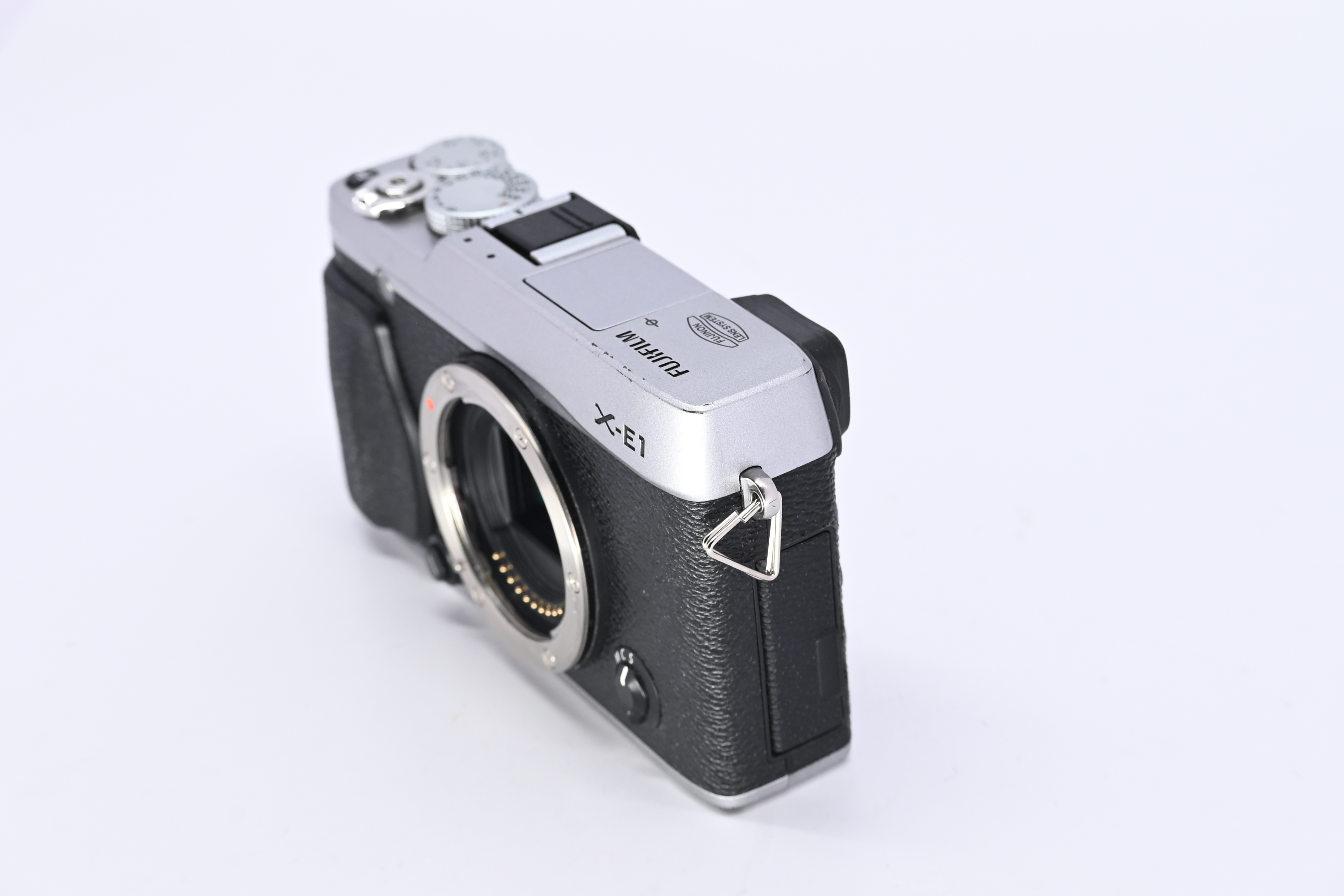 Fujifilm X-E1 Gehäuse silber gebraucht