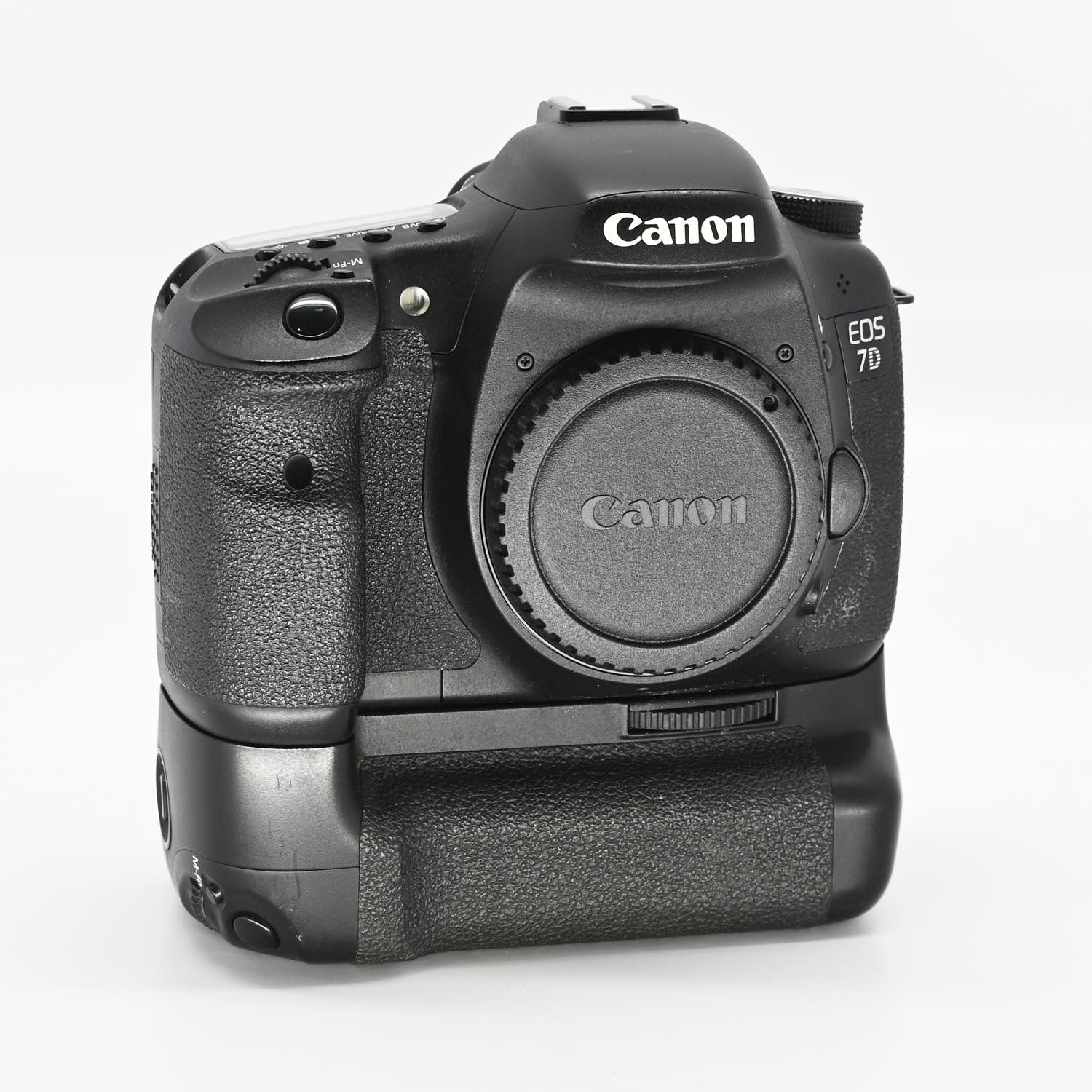 Canon EOS 7D inkl Batteriegriff gebraucht