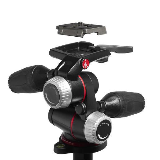 Manfrotto One MKONEPA-3W Photo Alu Stativ mit XPRO 3-Wege-Neiger