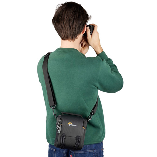 Lowepro Adventura SH120 III schwarz