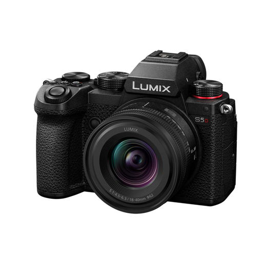 Panasonic Lumix DC-S5D inkl. S 18-40mm 4.5-6.3 Kit