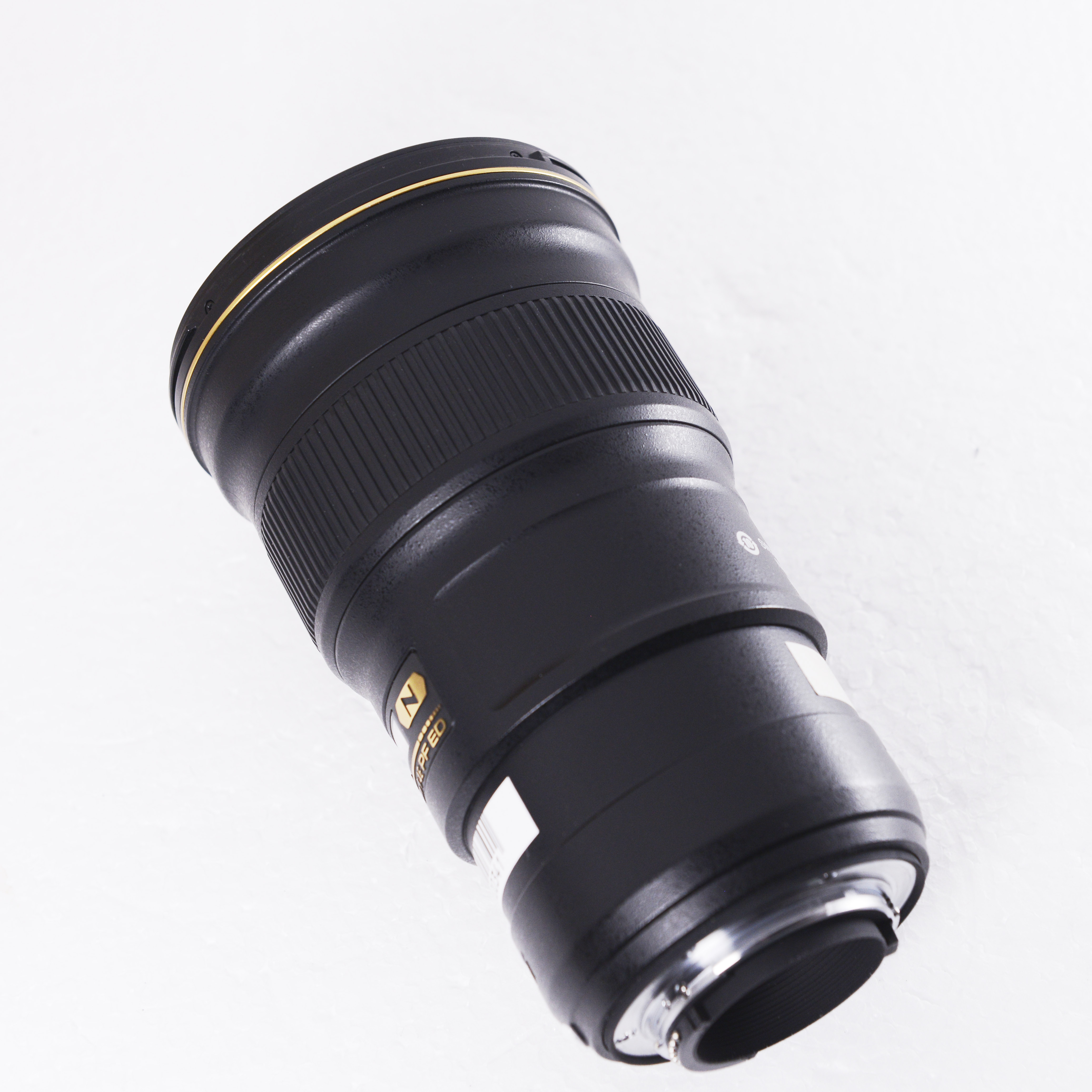 Nikon AF-S 300mm 1:4E PF ED gebraucht