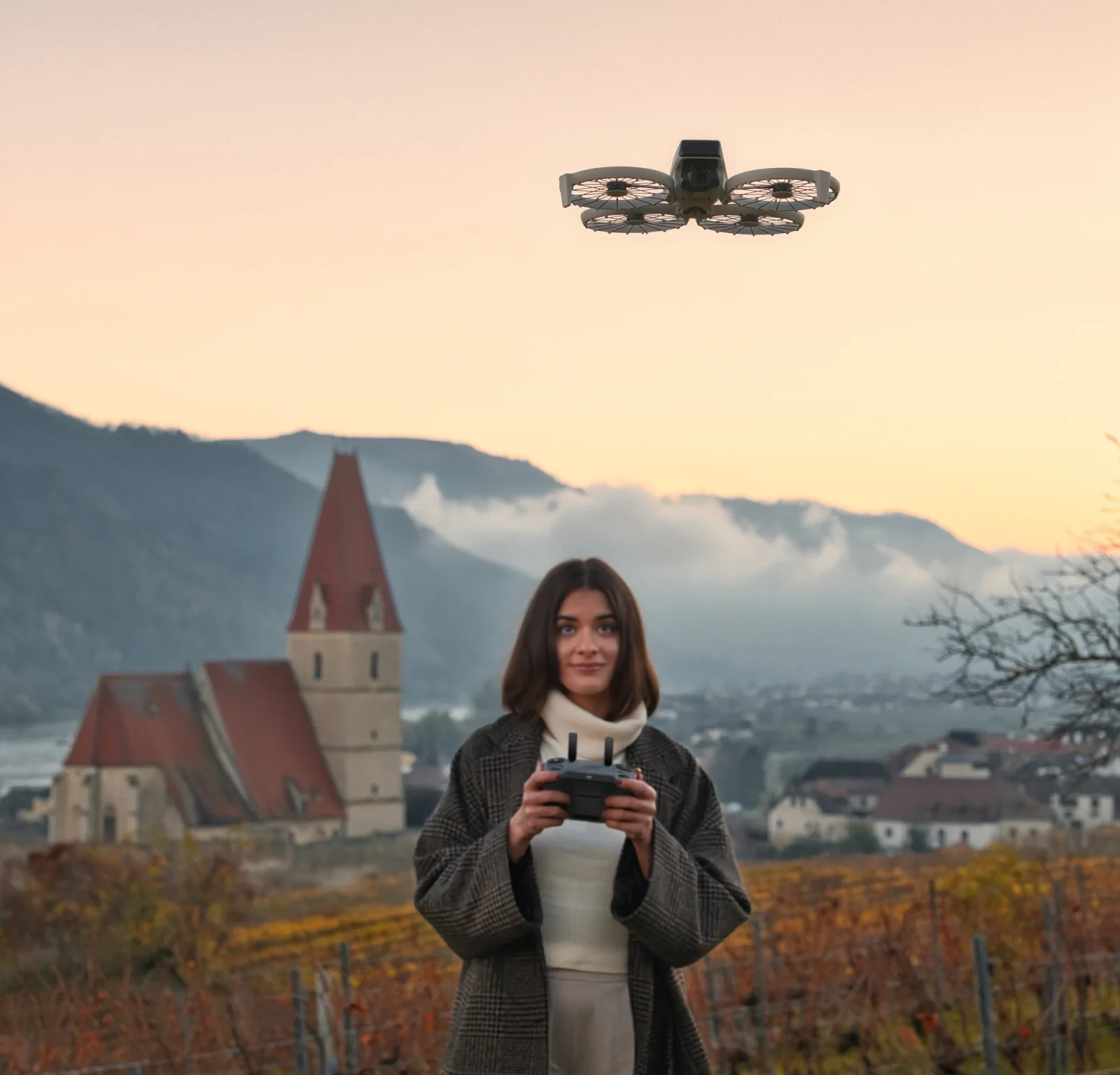 DJI Flip Fly More Combo inkl. DJI RC 2 Drohne