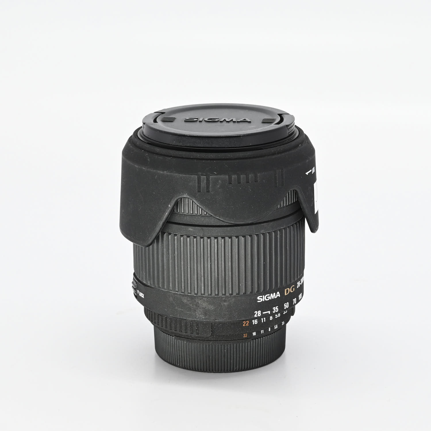 Sigma 28-300mm 3.5-6.3 DG für Nikon gebraucht