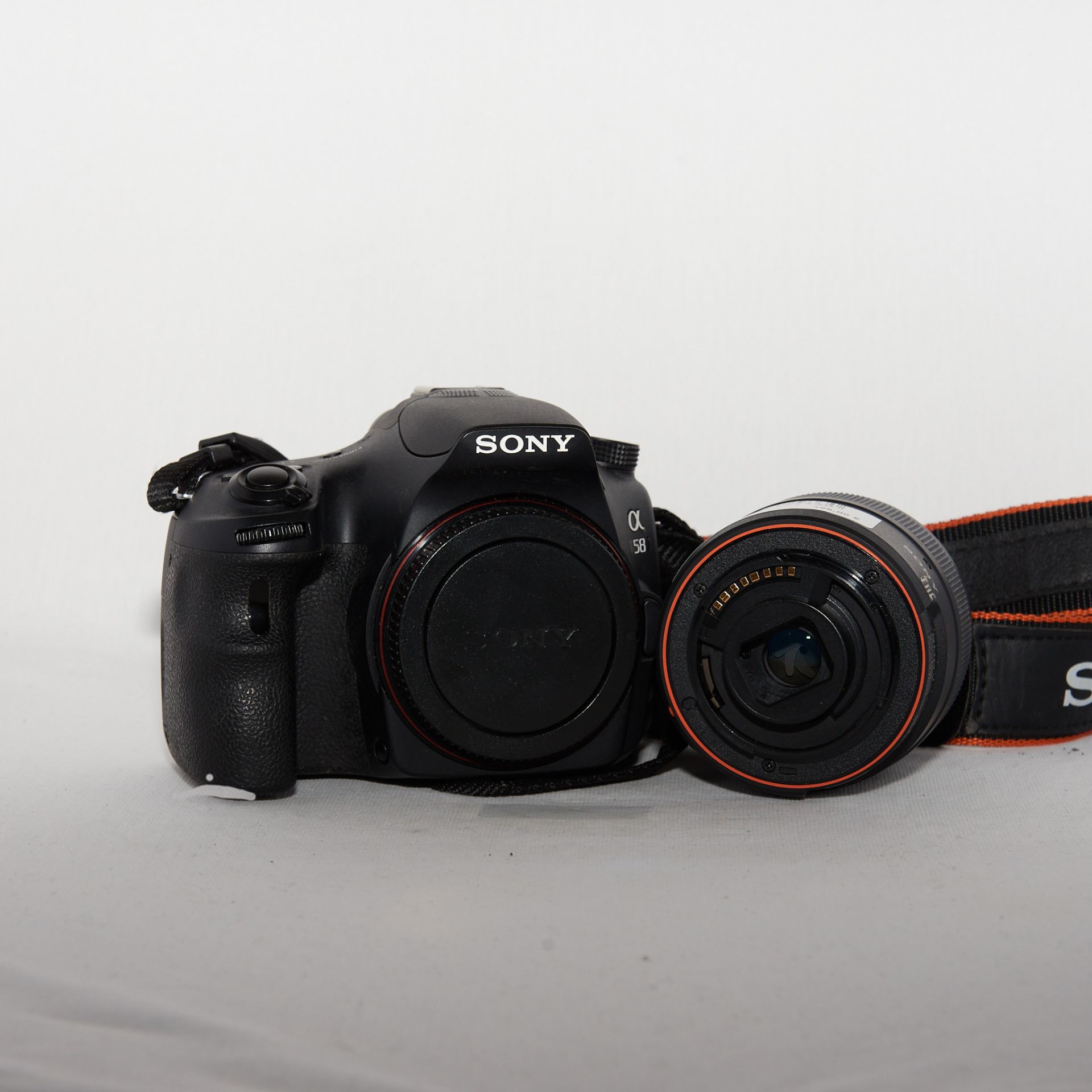 Sony Alpha a 58 mit 18-55mm SAM II gebraucht