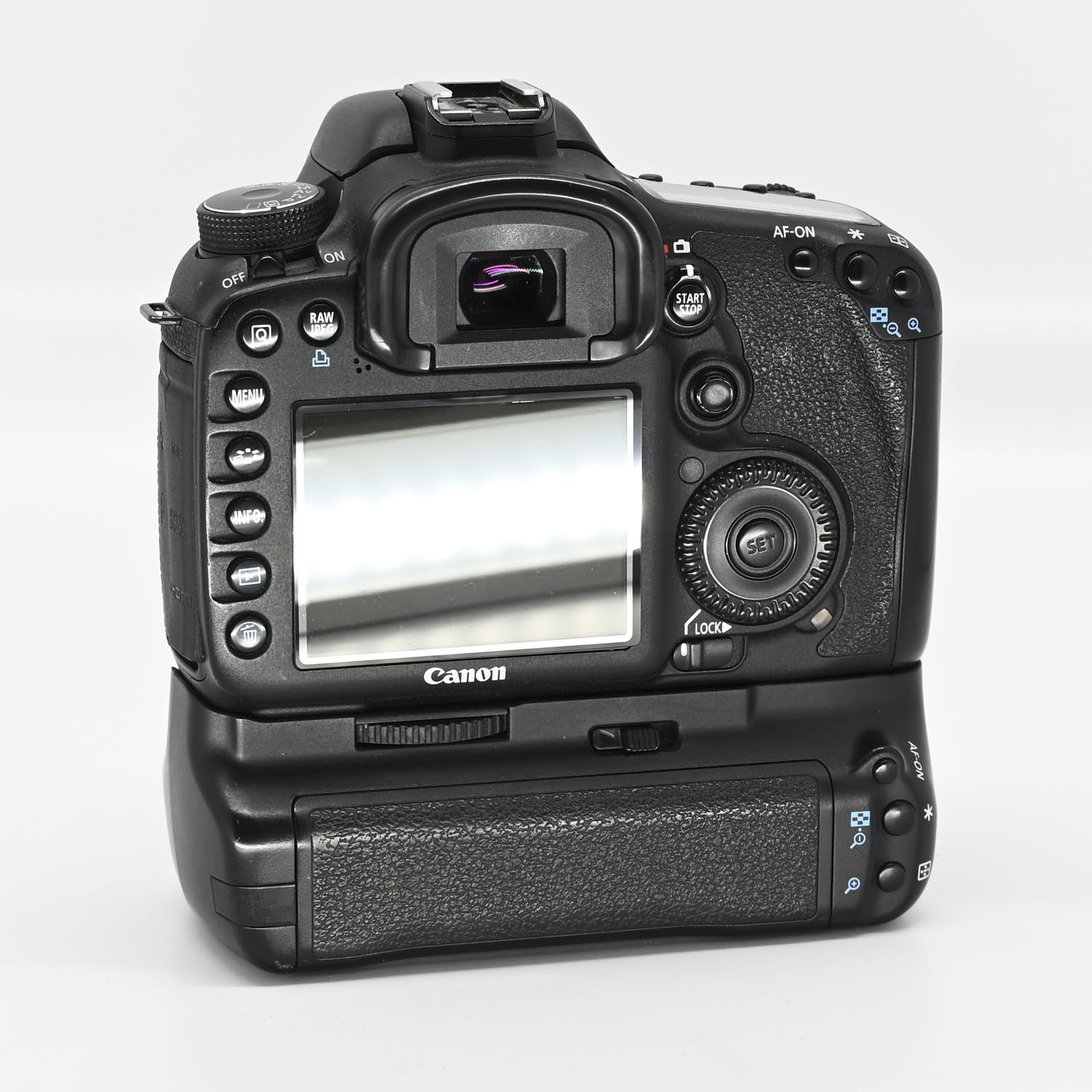 Canon EOS 7D inkl Batteriegriff gebraucht