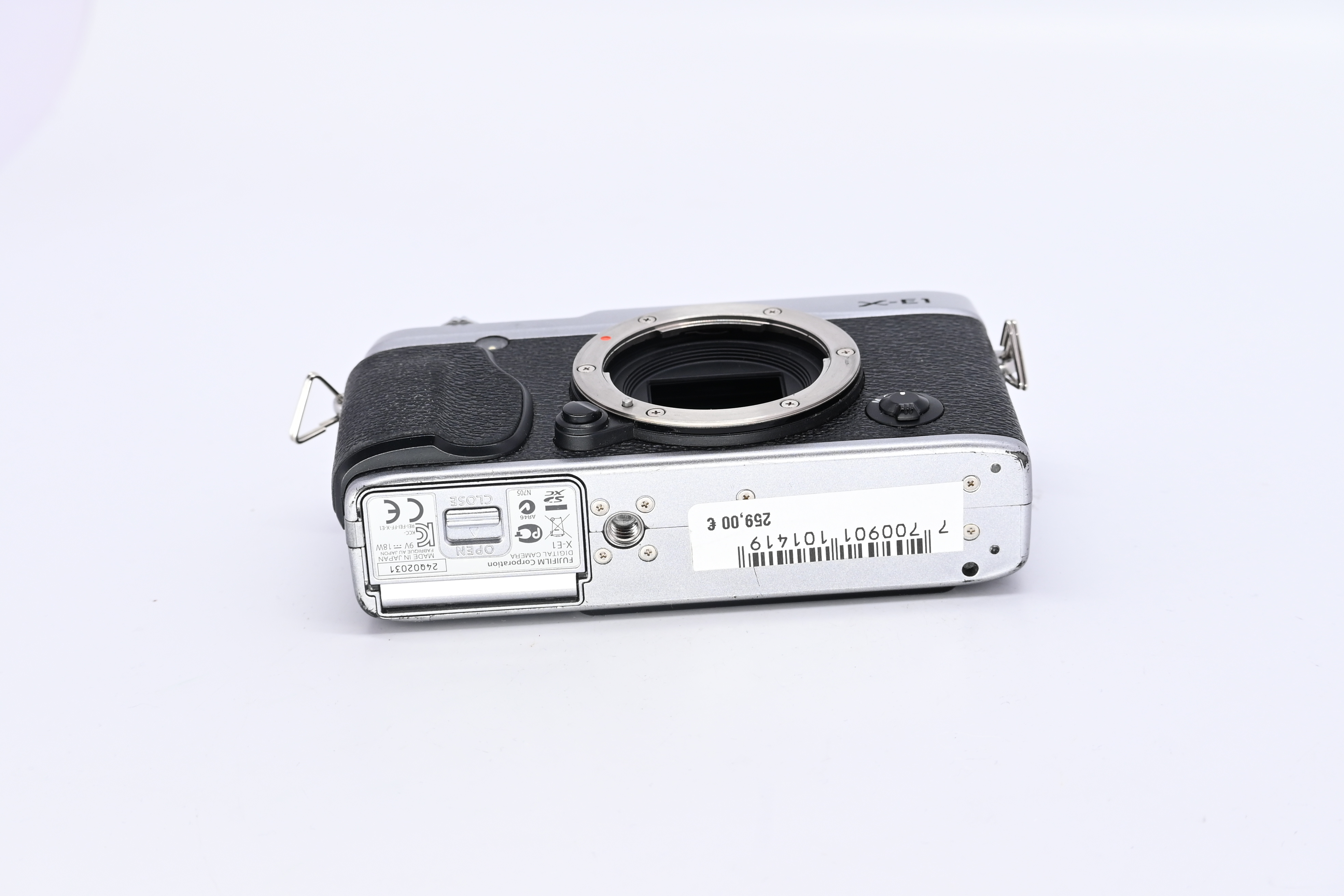 Fujifilm X-E1 Gehäuse silber gebraucht