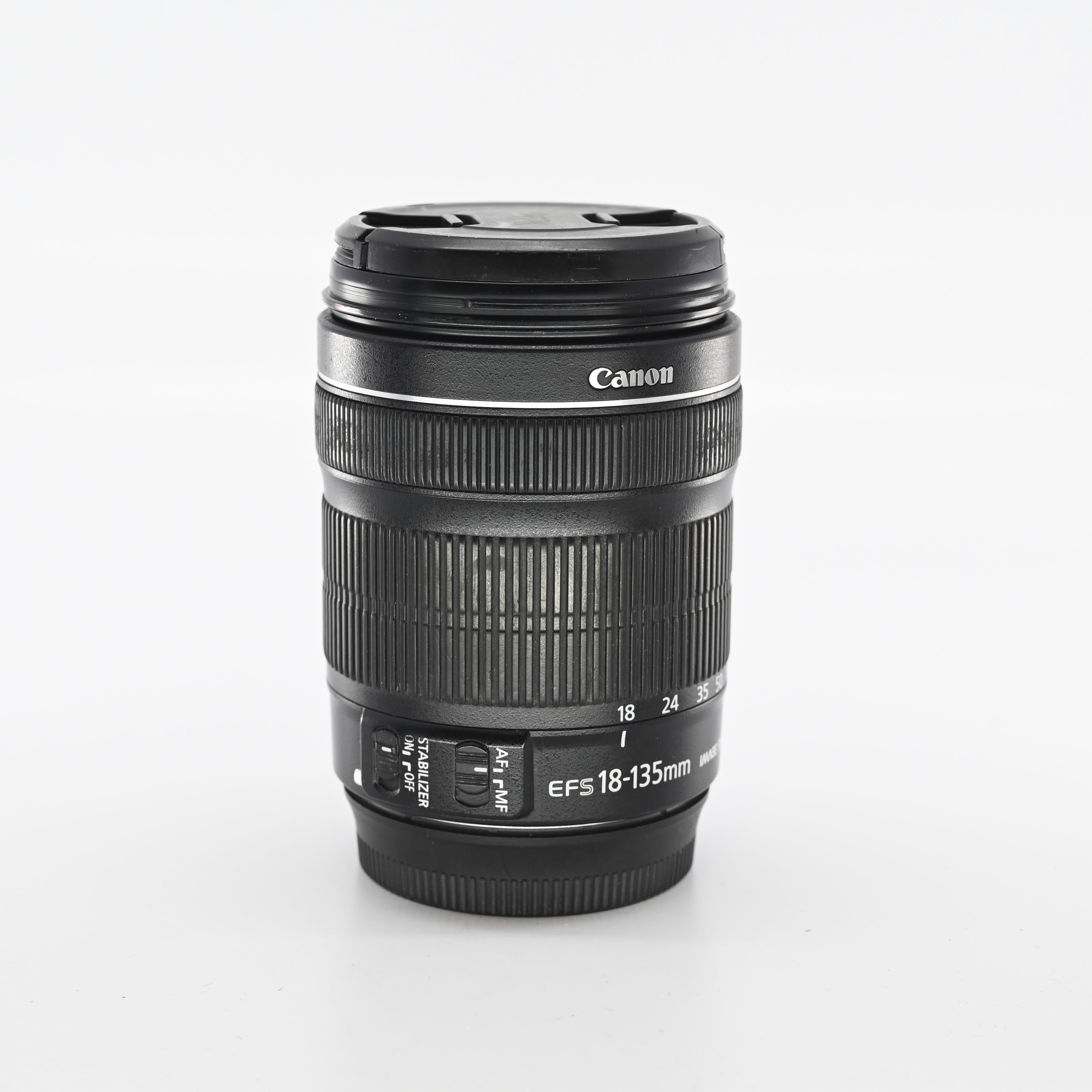 Canon EFS 18-135 mm 1:3,5-5,6 STM gebraucht