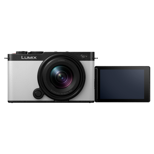 Panasonic Lumix DC-S9 + 18-40mm Smokey White