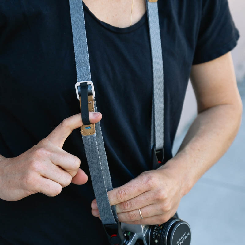 Peak Design Leash Ash (Silber) Kameragurt 4251070331846
