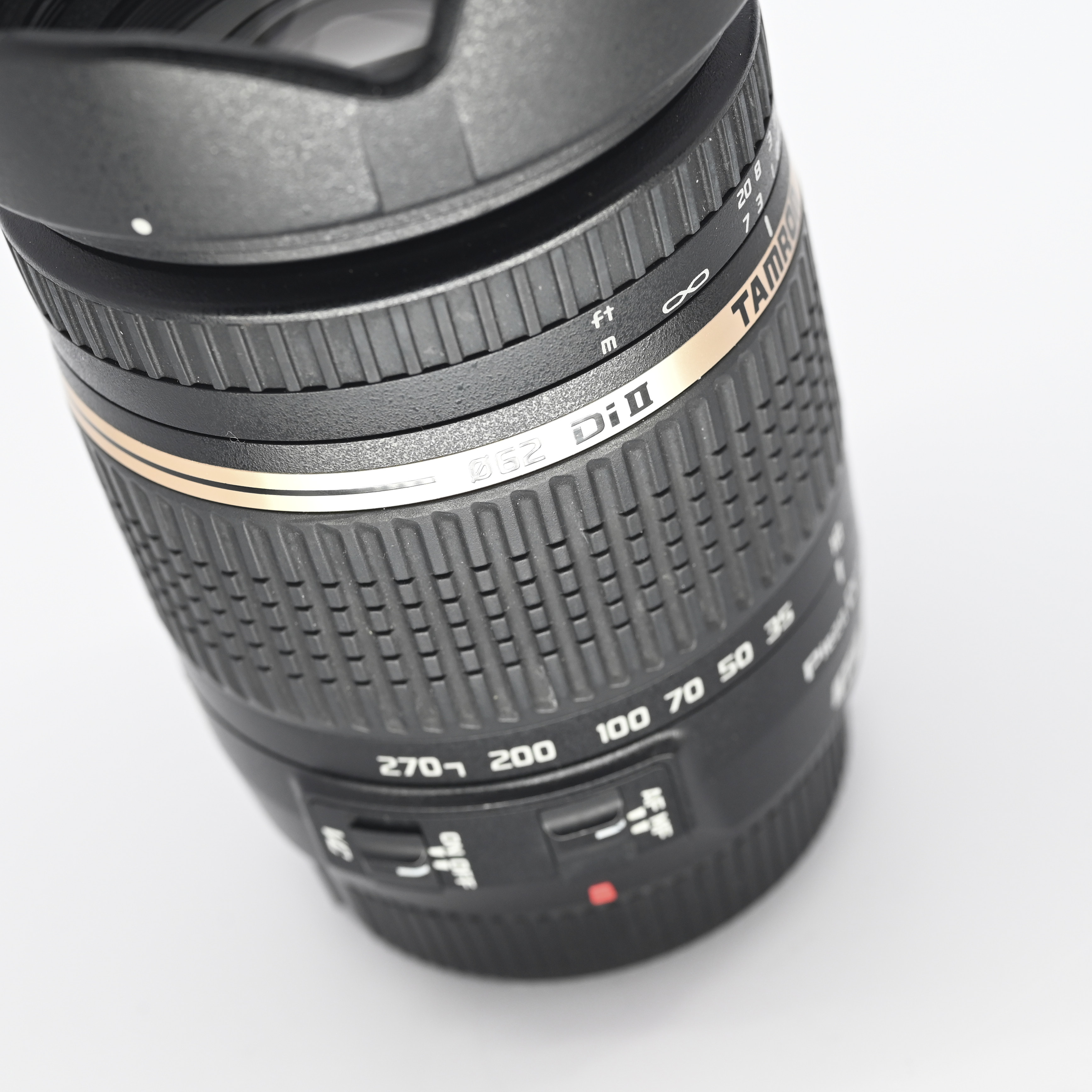 Tamron 18-270mm f/3.5-6.3Di II für Canon gebraucht