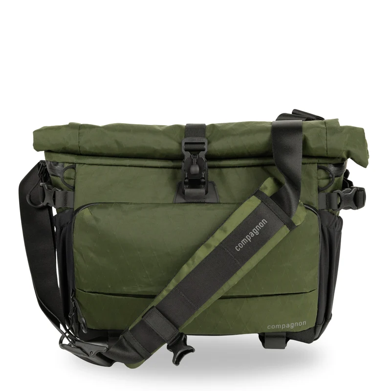 Compagnon Element sling 12L forest green