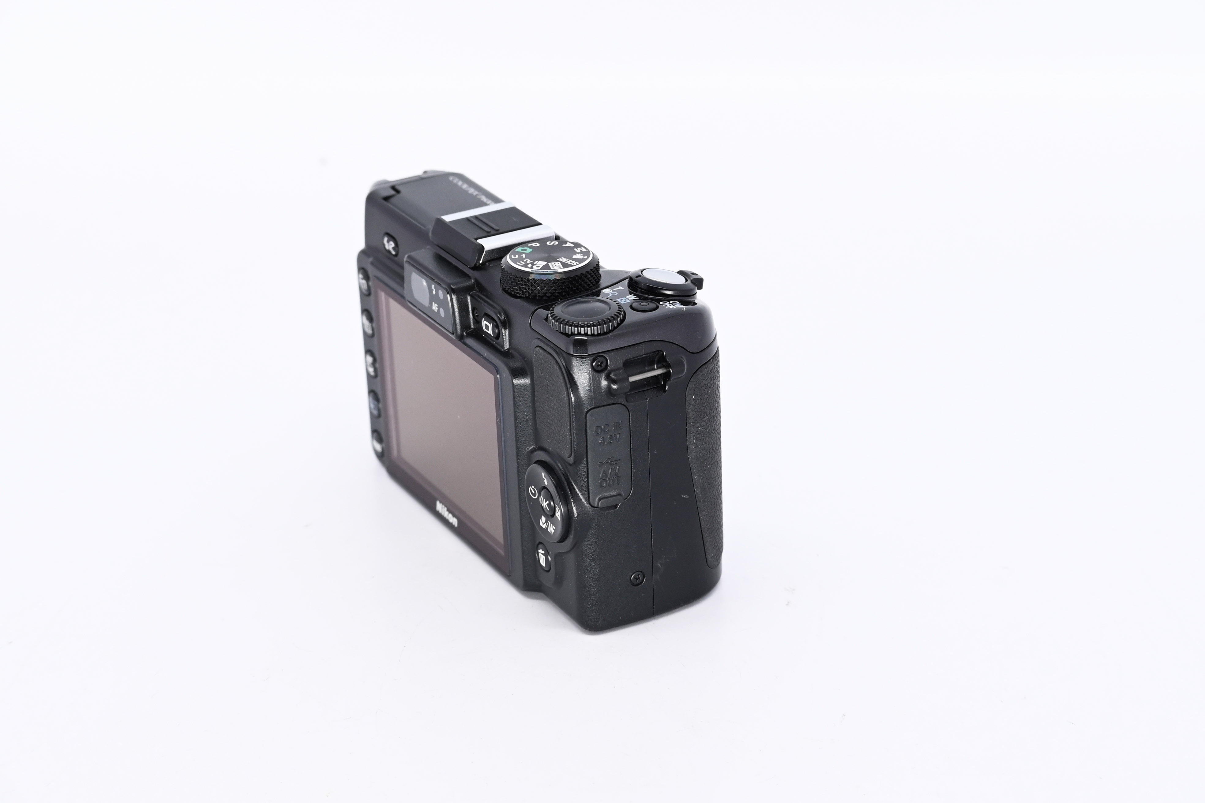 Nikon Coolpix P6000 gebraucht